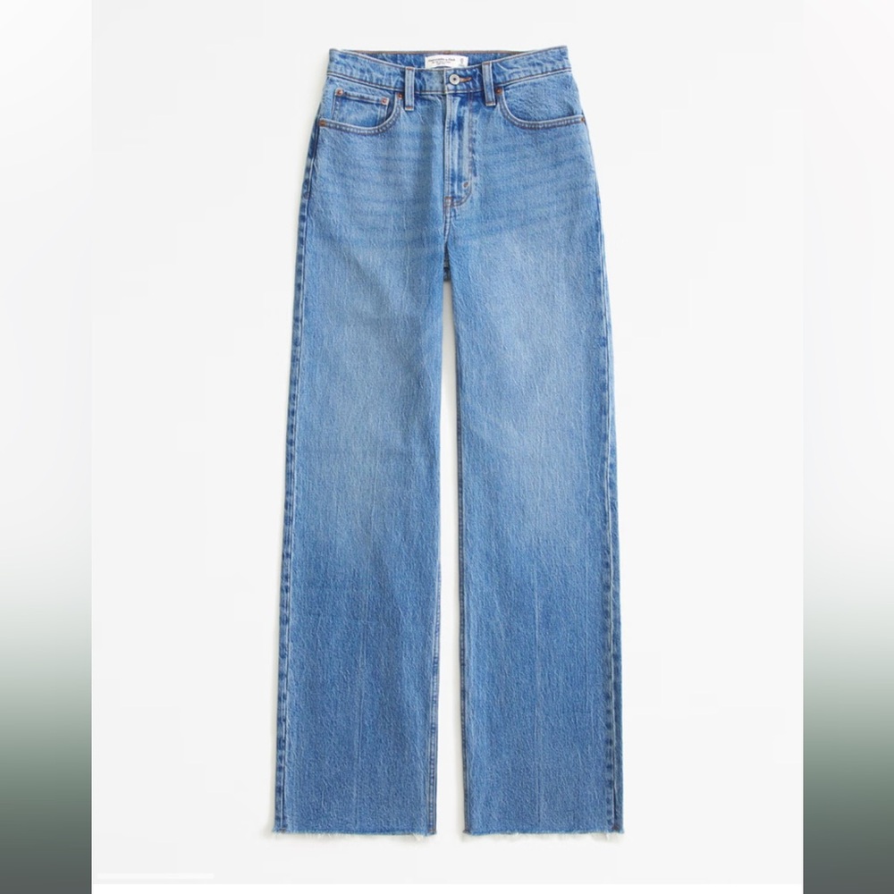 Abercrombie 90s Relaxed Jean High Rise